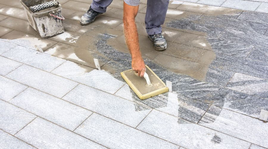 Professional gutter cleaning in Bieber, CA